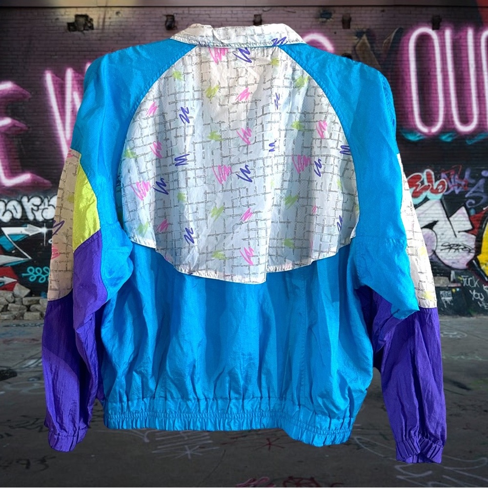Women’s Puma Windbreaker Jacket - Picture 2 of 6